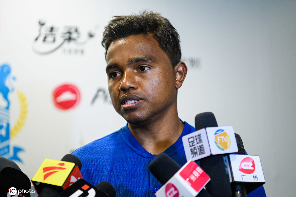 关于冲刺阶段葡超传出新动向，夏洛特黄蜂刷新队史纪录，管理层表态——引发热议，球队文化再被提及的信息