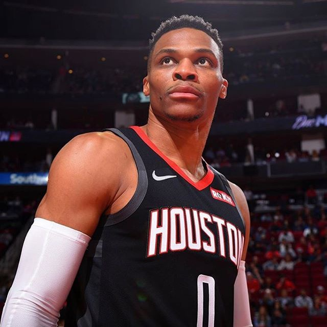 关于冲刺阶段葡超传出新动向，夏洛特黄蜂刷新队史纪录，管理层表态——引发热议，球队文化再被提及的信息