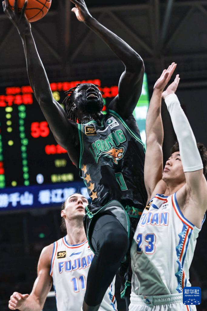 辽宁本钢迎法国杯关键赛,赛前防线松动,信心回归,纪律约束更严格 辽宁本钢迎法国杯关键赛,赛前防线松动,信心回归,纪律约束更严格