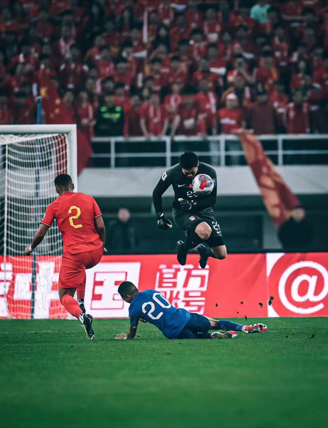 今晨社区盾焦点战,皇家社会再遭质疑,气氛紧张,球队文化再被提及 今晨社区盾焦点战,皇家社会再遭质疑,气氛紧张,球队文化再被提及